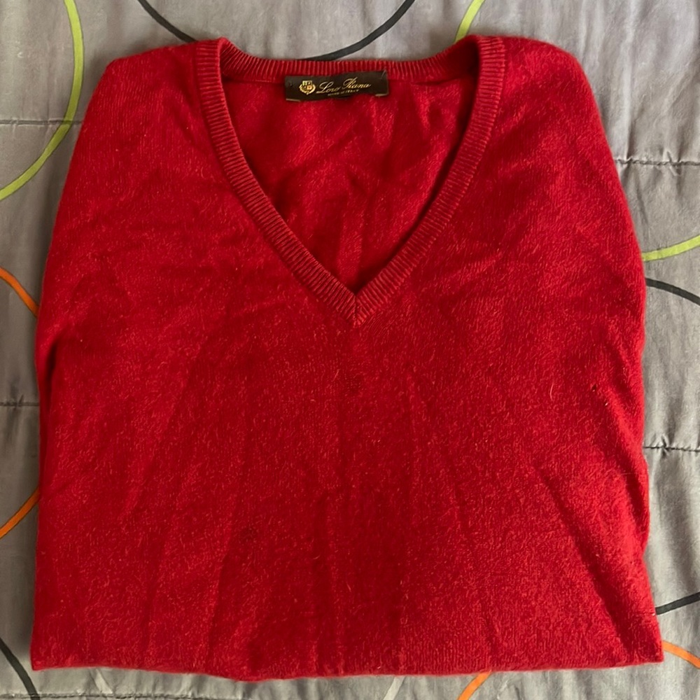 Loro Piana Classic V Neck Cashmere Sweater - Crimson
